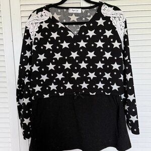 3/$20, Women Long Sleeve Black White Star Top w/ Waist Strap & Lace